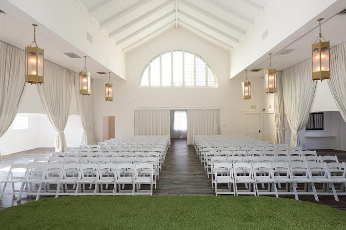 The York Manor Los Angeles Ca Zola